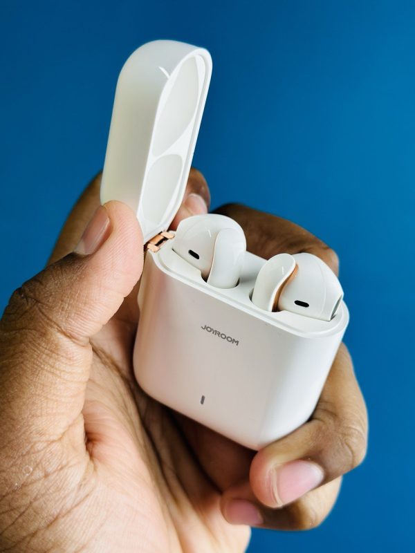 Joyroom JR-TL9 Touch Control Bluetooth TWS Earbuds - Image 3